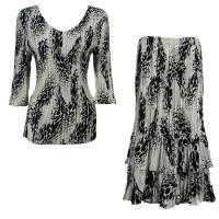 Sets Satin Mini Pleat - Three Quarter V-Neck - White-Black Swirl Dots