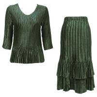 Sets Satin Mini Pleat - Three Quarter V-Neck - Solid Olive