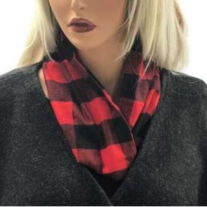 3735 - Buffalo Plaid Mini Infinity Neck Warners 3589-01<br>
Buffalo Plaid Red-Black - 