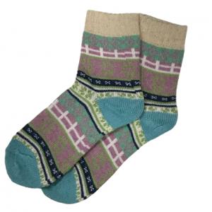 Wholesale 3748 - Crew Socks Attitash - 01 - Woman's 6-10