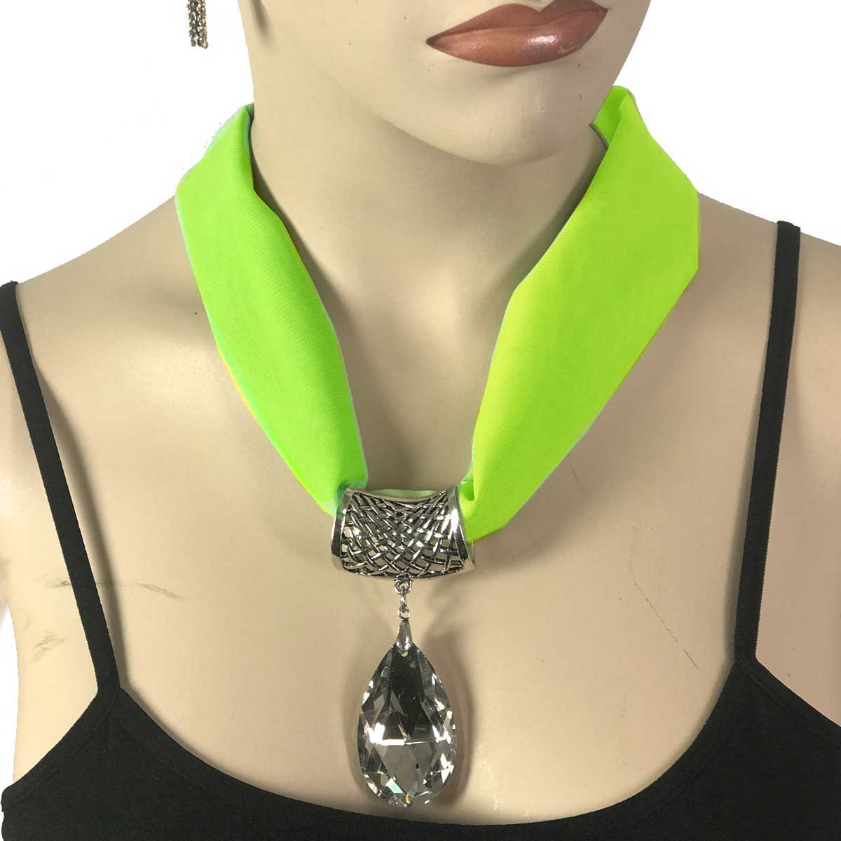 #006 Lime (Silver Magnet) w/ Pendant #075
