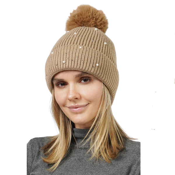 10868 - Taupe
Pearl Deco Knitted PomPom Beanie