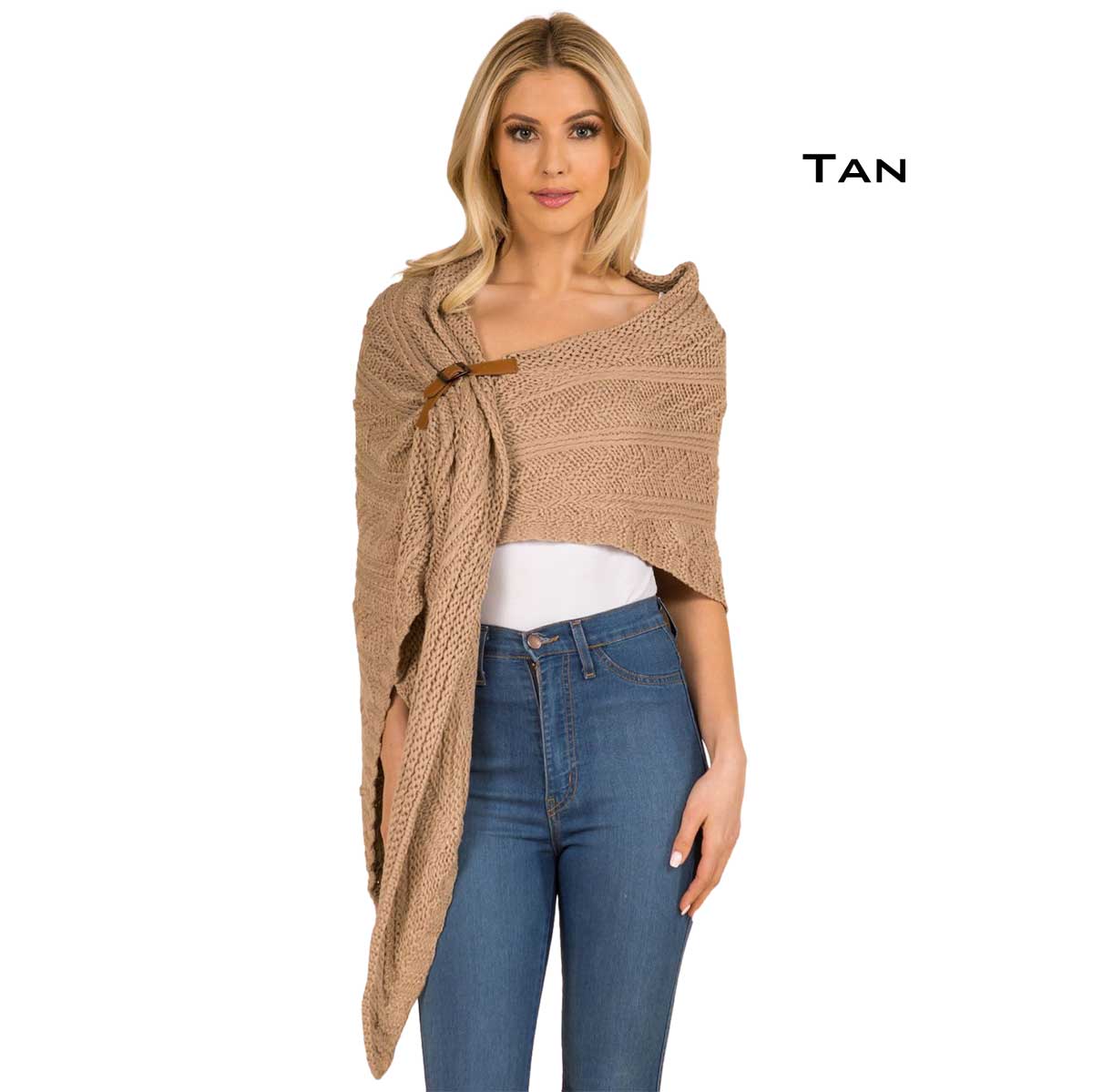 3318 - Cable Knit Triangle Wrap 