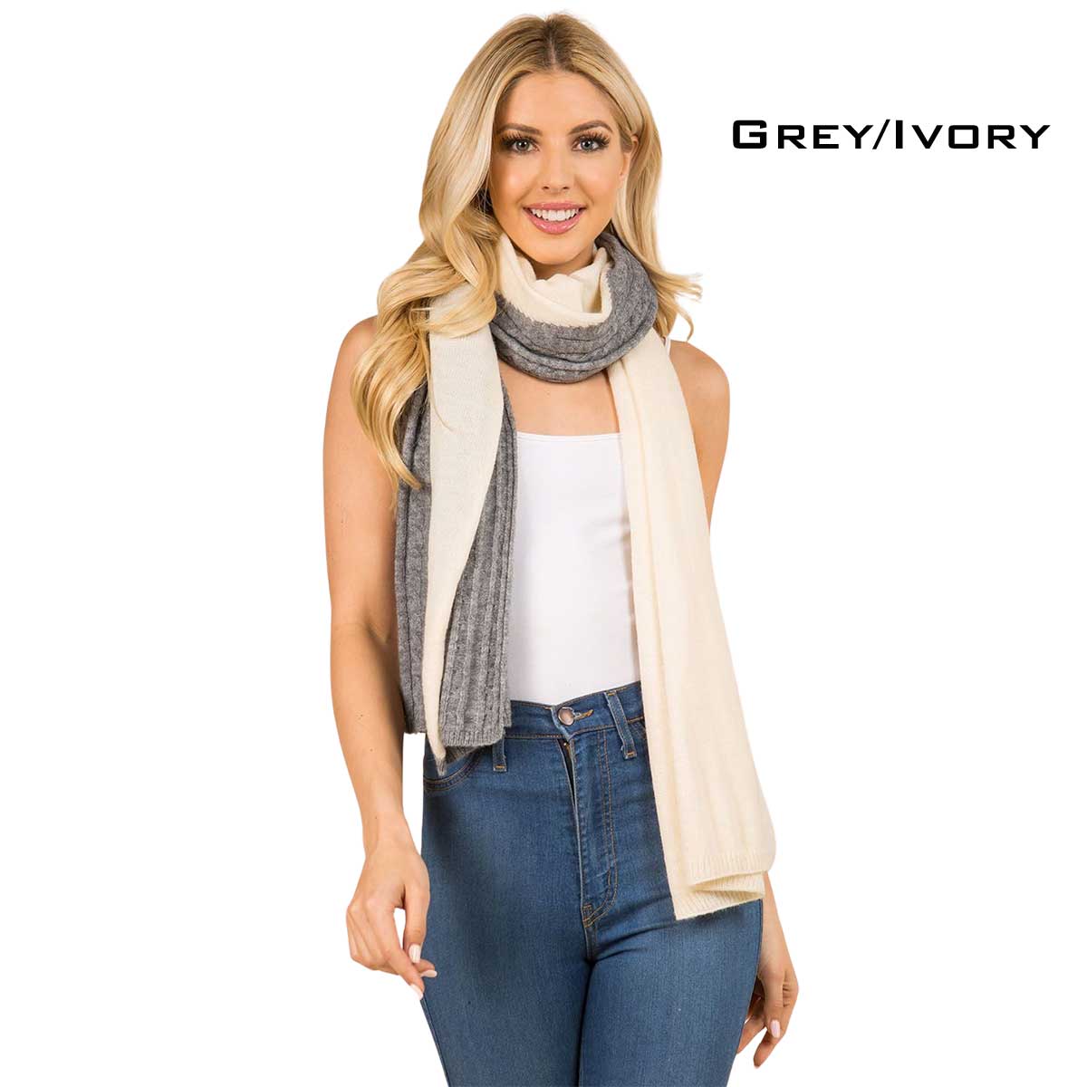 3147 - Two Tone Knit Scarf