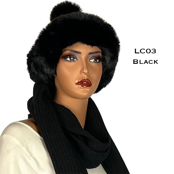 Black<br>
Knitted Hat with Fur Trim and Pom