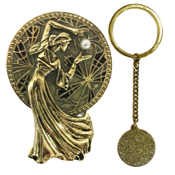 005 - Dancer<br>
Antique Bronze Key Minder