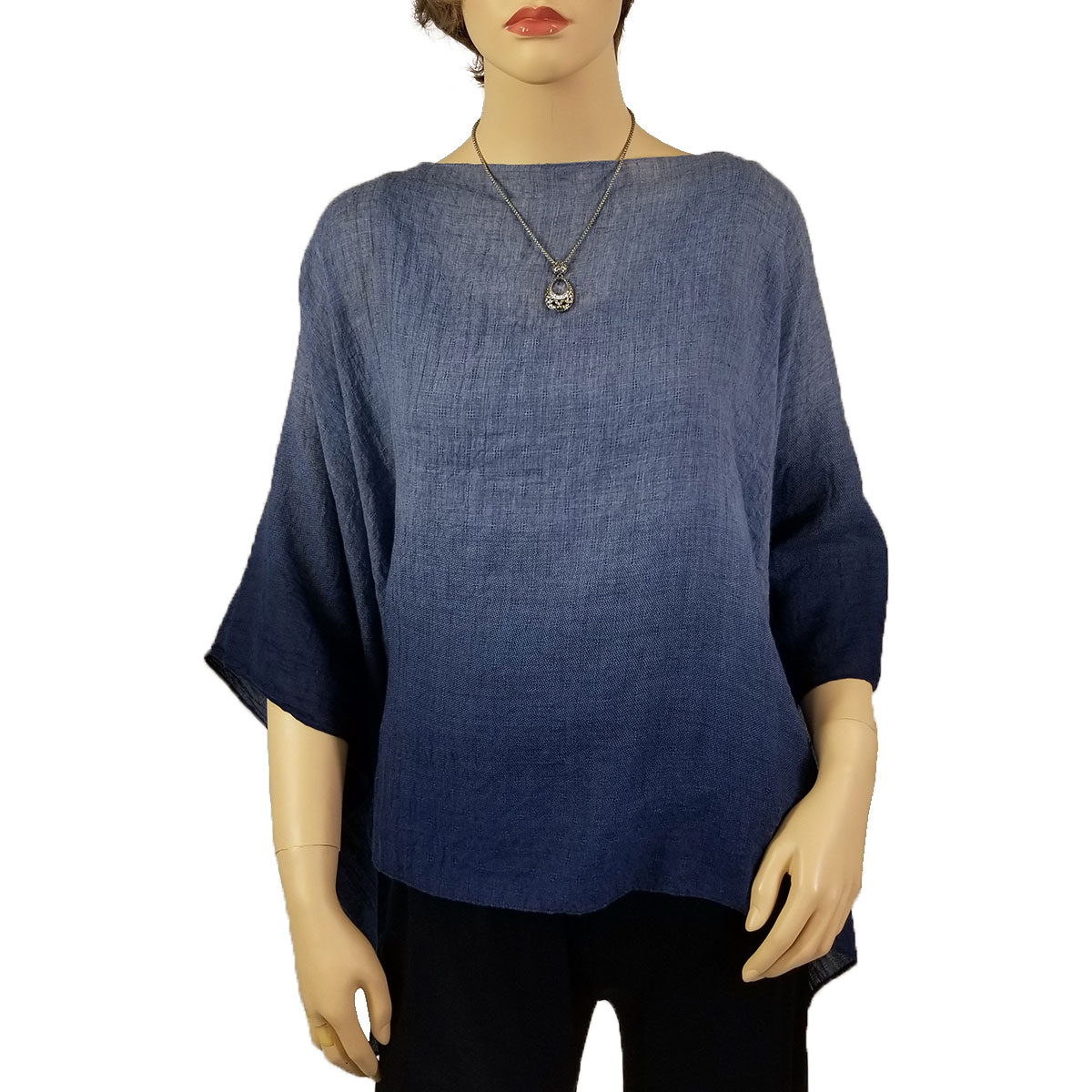 1582 - Blues<br>
Cotton Feel Ombre Poncho
